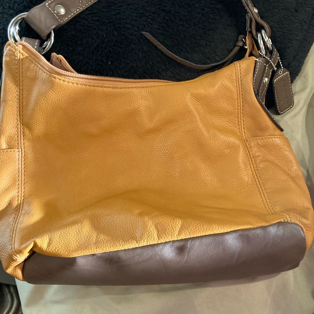St John bay leather purse